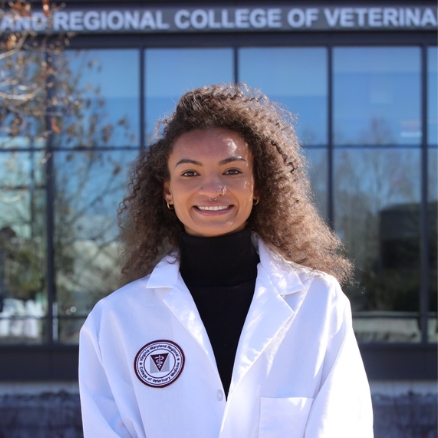 Marissa Vincent, a 2023 Zoetis Foundation scholarship recipient